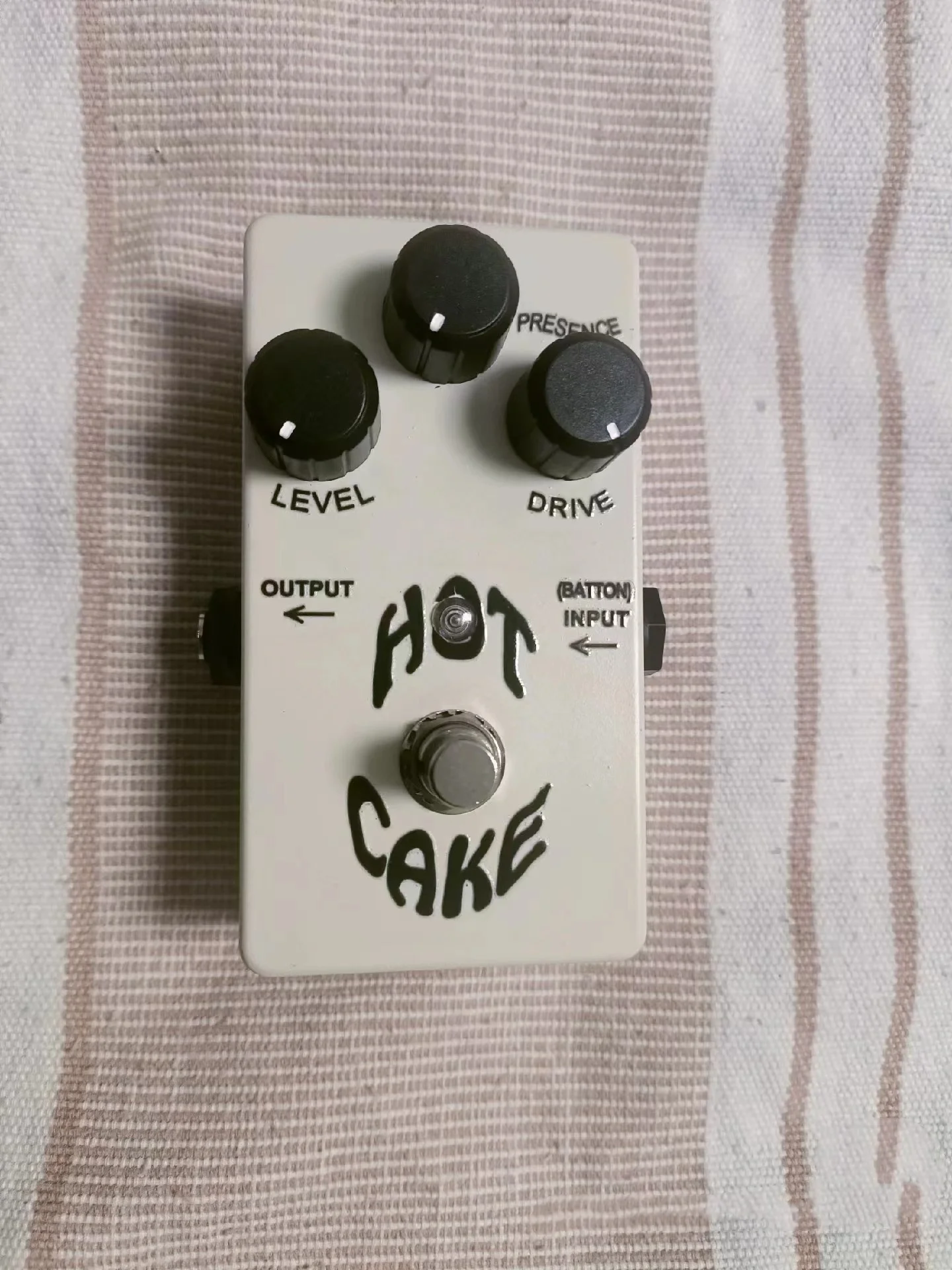 

LILT Hot cake Guitar Effect overdrive pedal by handmade