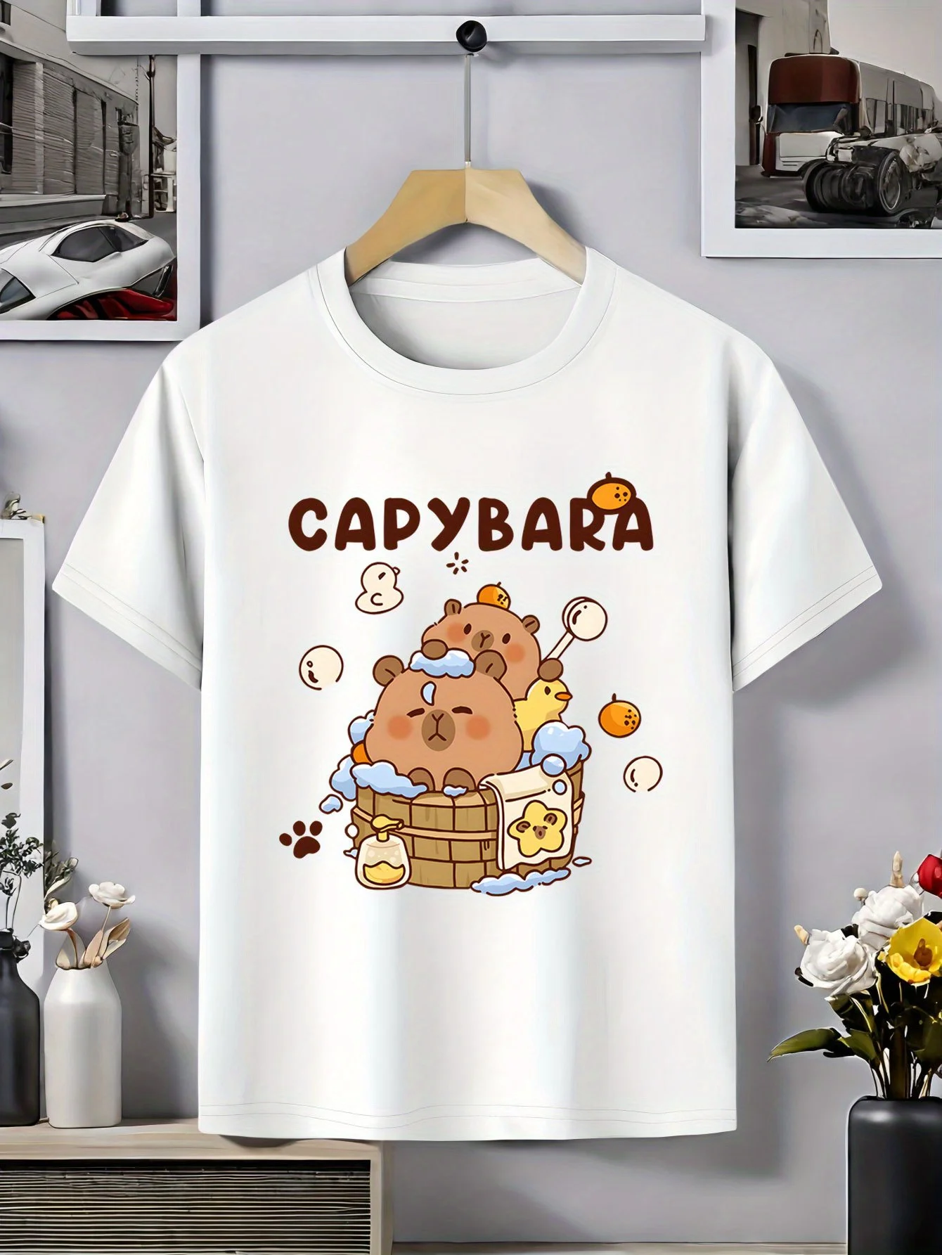 

Очаровательная хлопковая футболка с рисунком медведя и цыпленка для девочек — мягкая и удобная футболка с круглым вырезом и игривым животным дизайном, в