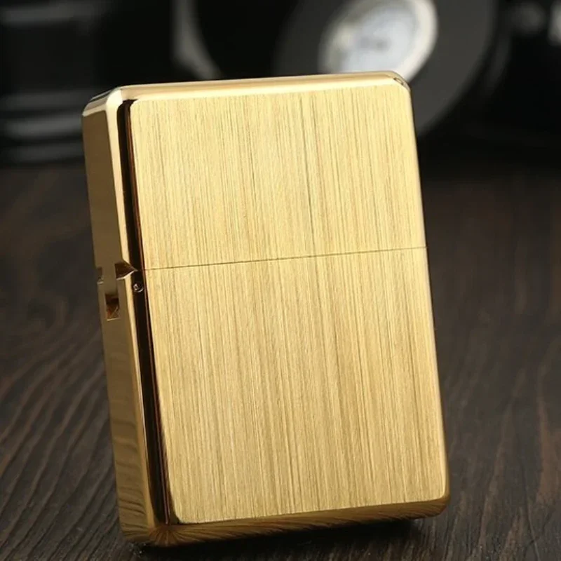 

Zorro Z912 Pure Copper Armor come on Lighter, Waterproof, Sealed, Heavy Lighter, Retro Grinder Can Be Collected