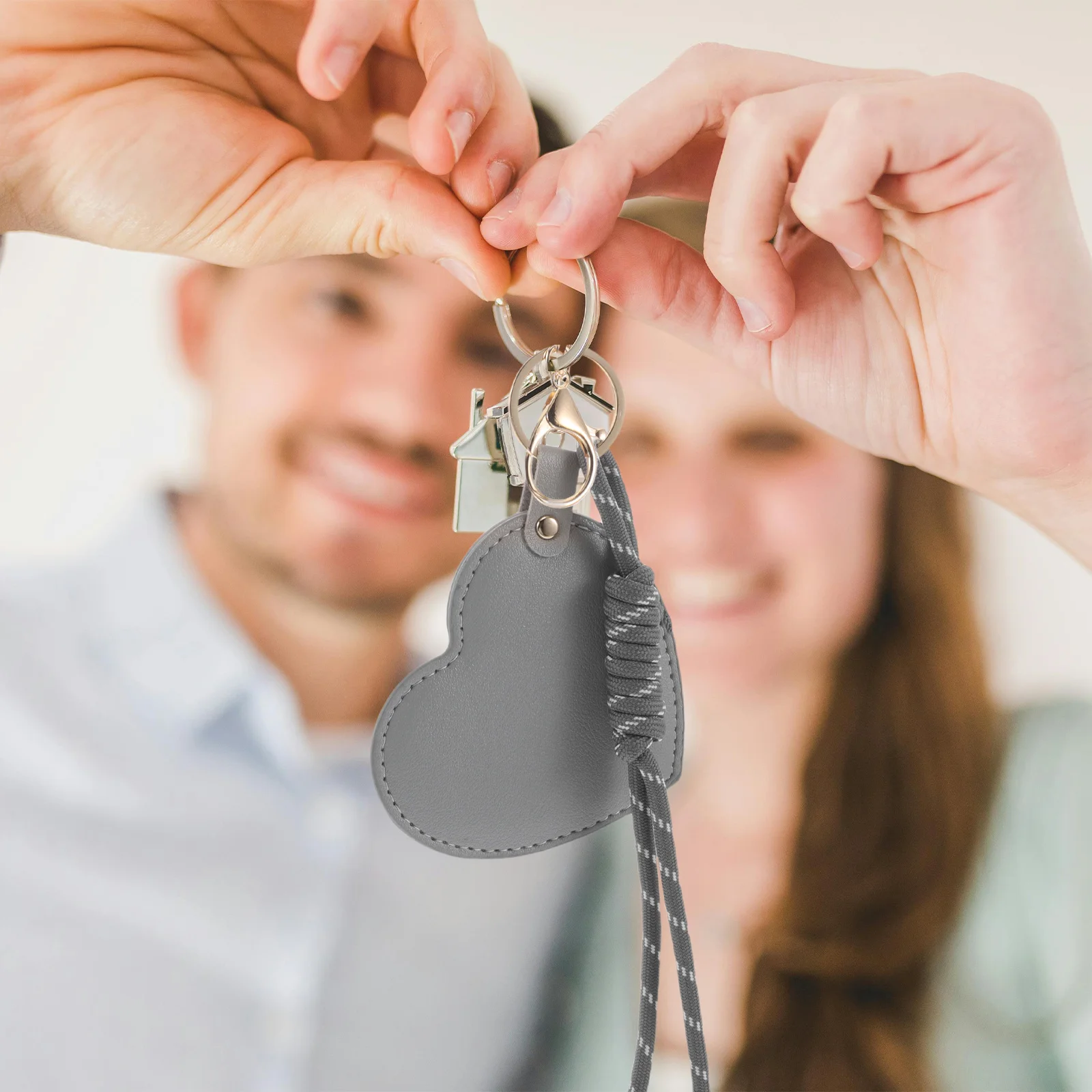 2Pcs Heart Shaped Handheld Mirror 360 Rotating Travel Makeup Compact Portable Lightweight Durable Cute Purse Accessory