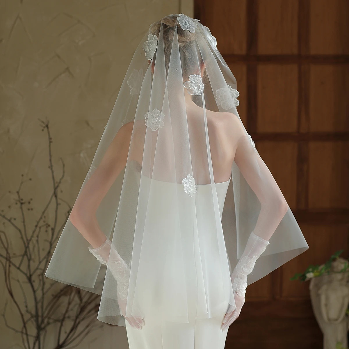 V387 جديد طبقة واحدة الدانتيل زهرة العروس الحجاب الفاخرة الأبيض سوبر الجنية الزفاف التصوير الفوتوغرافي أغطية الرأس