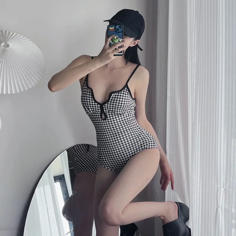 Femmes Sexy une pièce maillots de bain Style mignon à carreaux dos ouvert maillot de bain doux Simple maillot de bain été maillots de bain maillot de bain robe