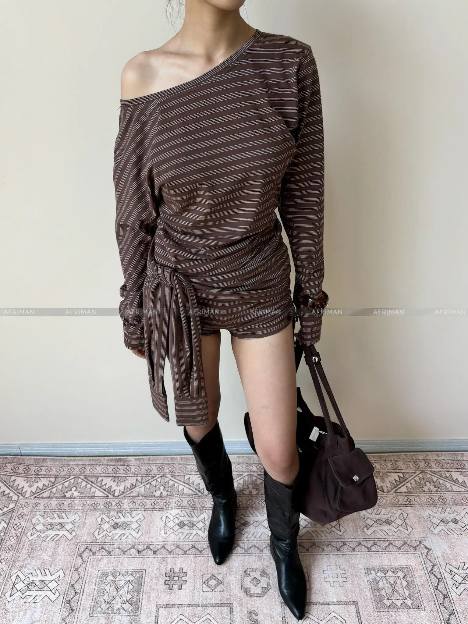 

Women Classic Striped Shorts Set Long Sleeve Casual Cotton Shirt+ Wrapped+Shorts Suits
