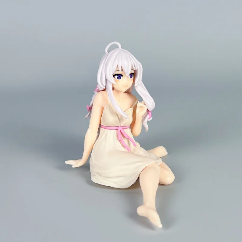 Anime bruxa viagem figura pijamas írena copo macarrão modelo carro ornamento boneca atacado colecionável mini