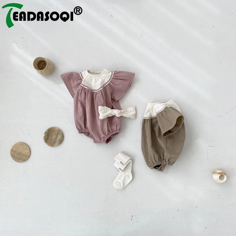 

Newborn Baby Girls Bodysuit 유아복 Summer Fly Sleeve Pleat Patchwork Cotton Jumpsuits Toddler Infant Outdoor Kids Clothing 0-2Y