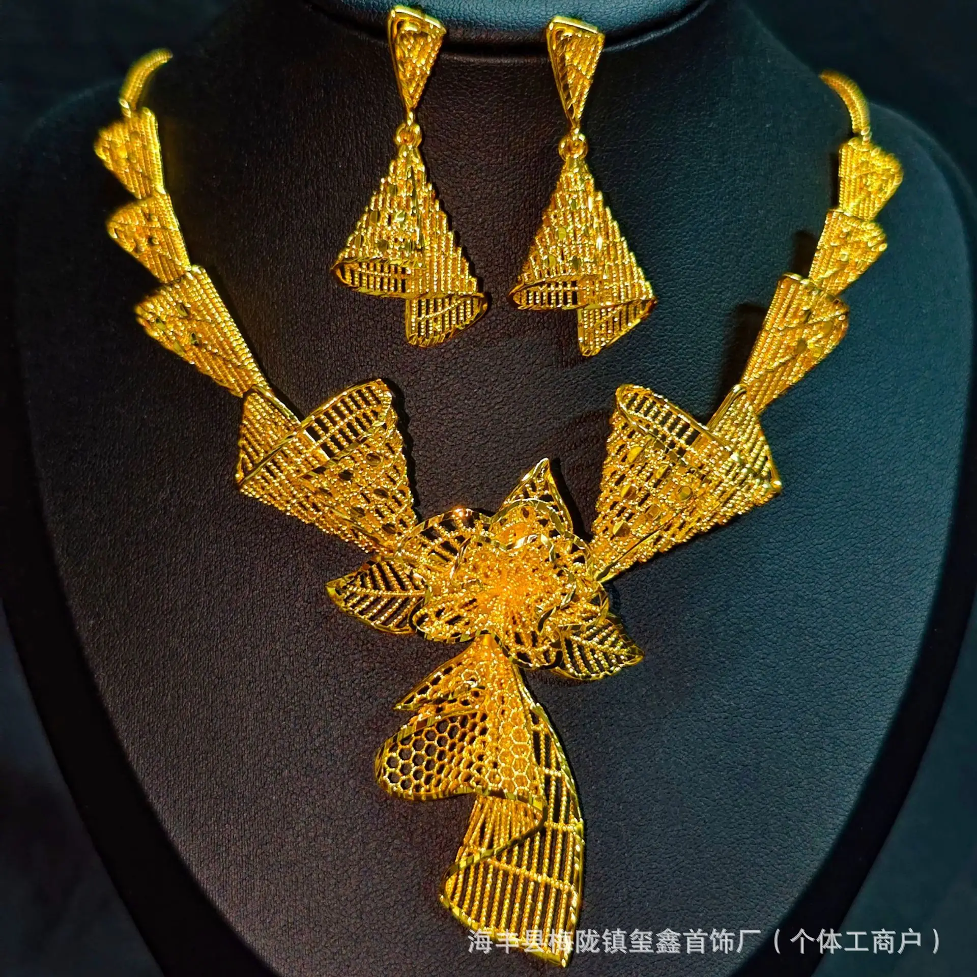 Luxury 24K 9999 Pure Gold real gold Dubai Middle East Flower Hollow Necklace Set Women Stud Earrings - view 4