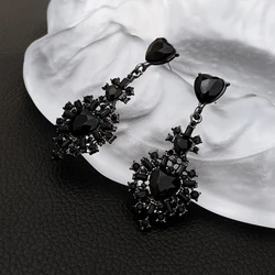 Inlaid Rhinestone Heart Earrings for Women Fashion Black Color Dangle Earrings Elegant and Vintage Jewelry Party Gift