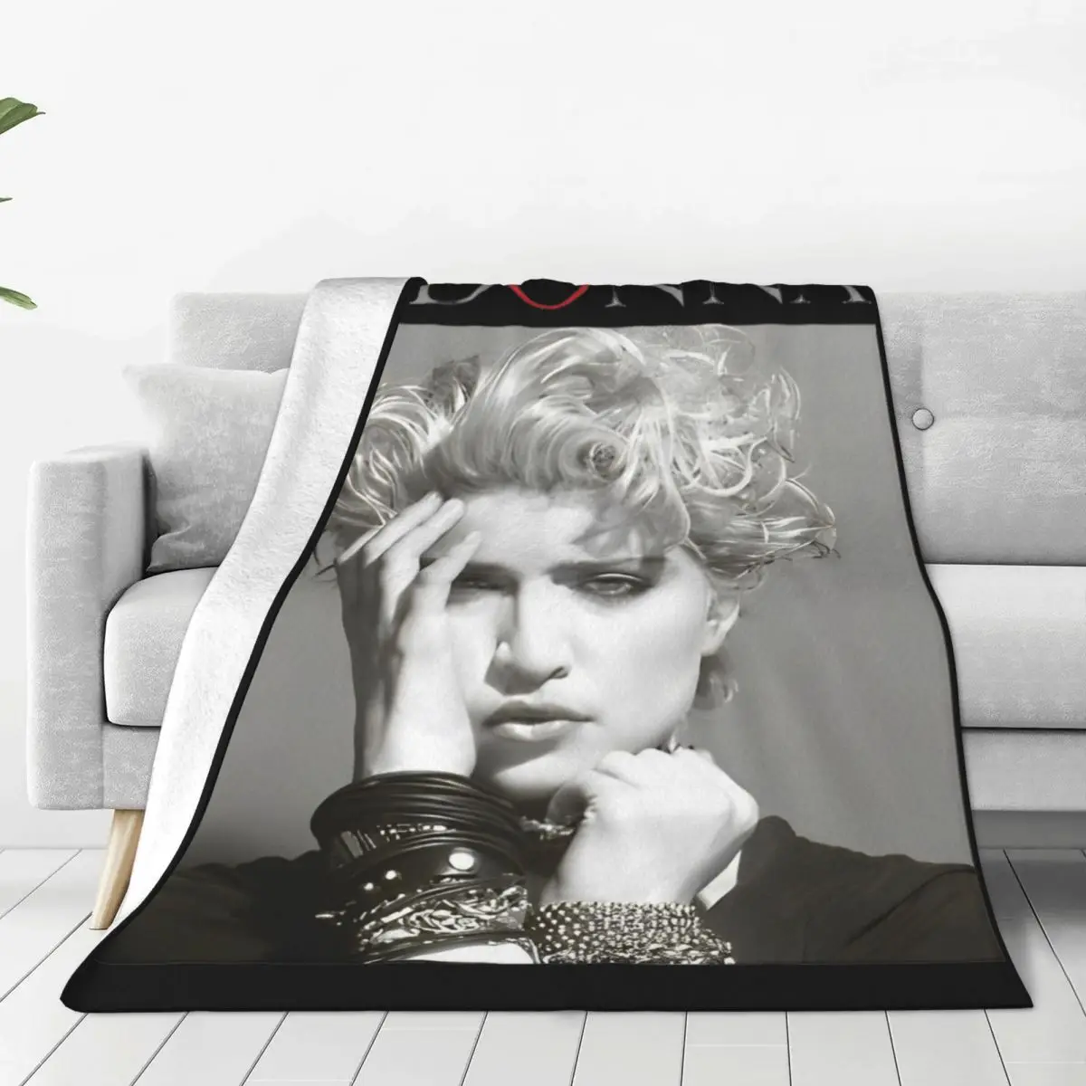 Vintage Madonna Tour Merch Blankets Flannel Bed Music Concert Throw Blanket Comfortable Lightweight for Office Bedspreads