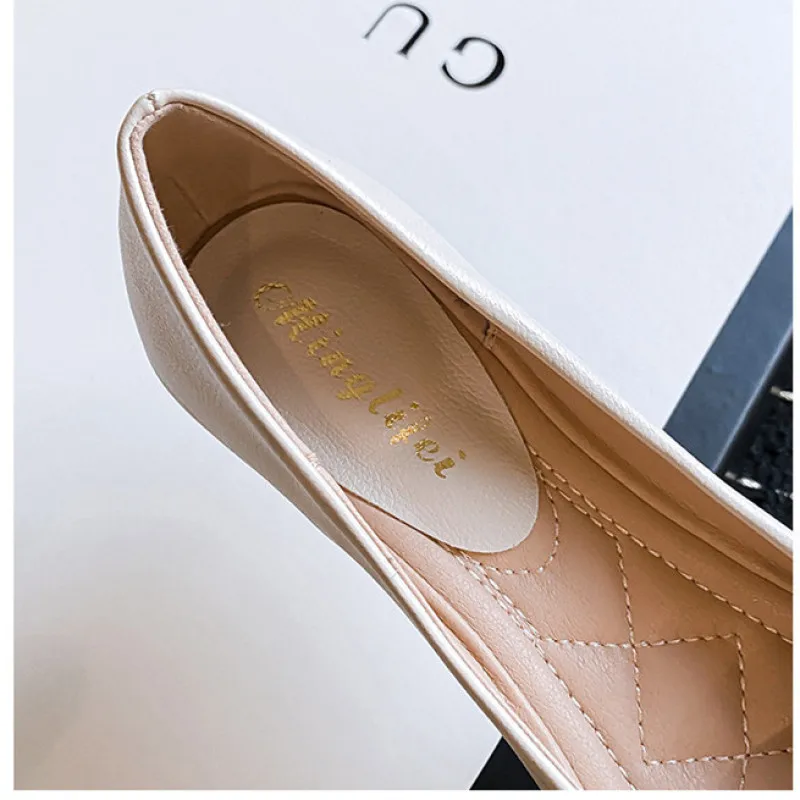 Big Size 35-43 Women Low Heel Shoes Metal Buckle Decoration Flats Office Lady Slip on Leaher Loafers Spring Fashion Pumps Shoes