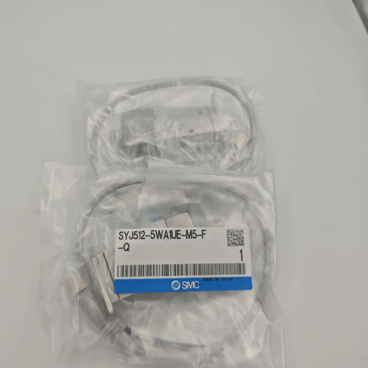 Original SMC brandneues echtes pneumatisches Magnetventil SY512-5WA1UE-M5-F-Q Magnetventil