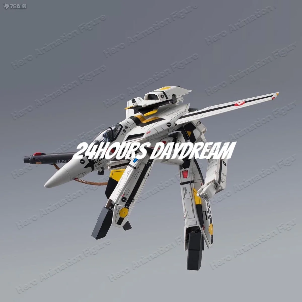 In Stock Bandai 1/72 Macross VF‑1S Skull Unit Roy Fokker Variable Assemble Model Robotech Gift for Collection