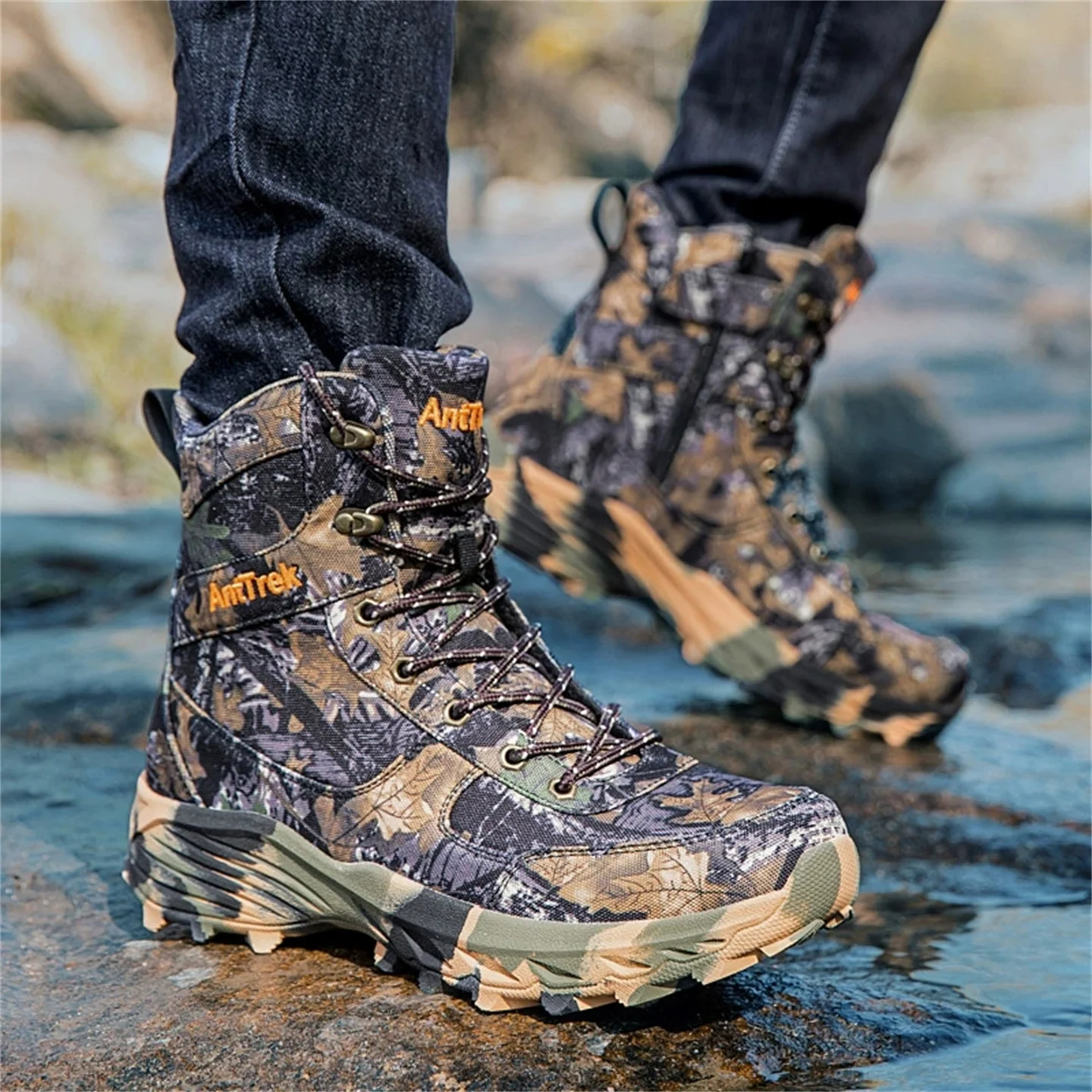 Men's High Top Camouflage Hunting Boots Breathable Desert Tactical Shoes Outdoor Hiking Wear-Resistant Mountaineering Boots