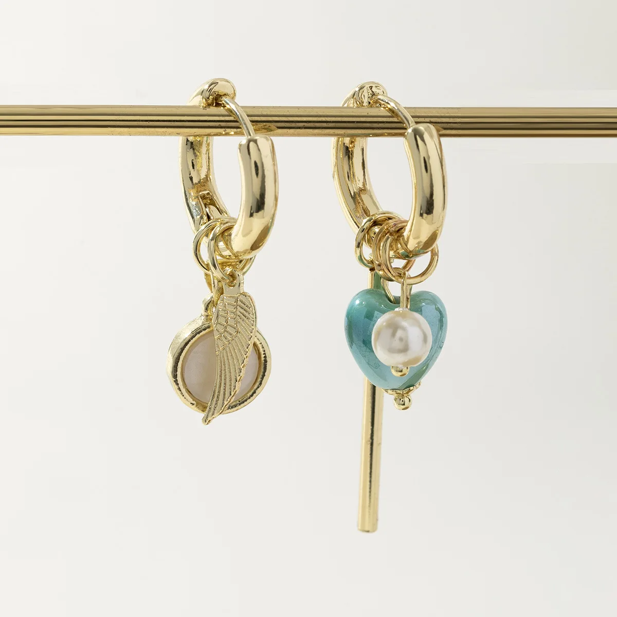 Vintage Ceramic Geometric Love Heart Pearl Pendant Earrings for Women Long Asymmetrical Angel Wings Earrings Punk Metal Jewelry