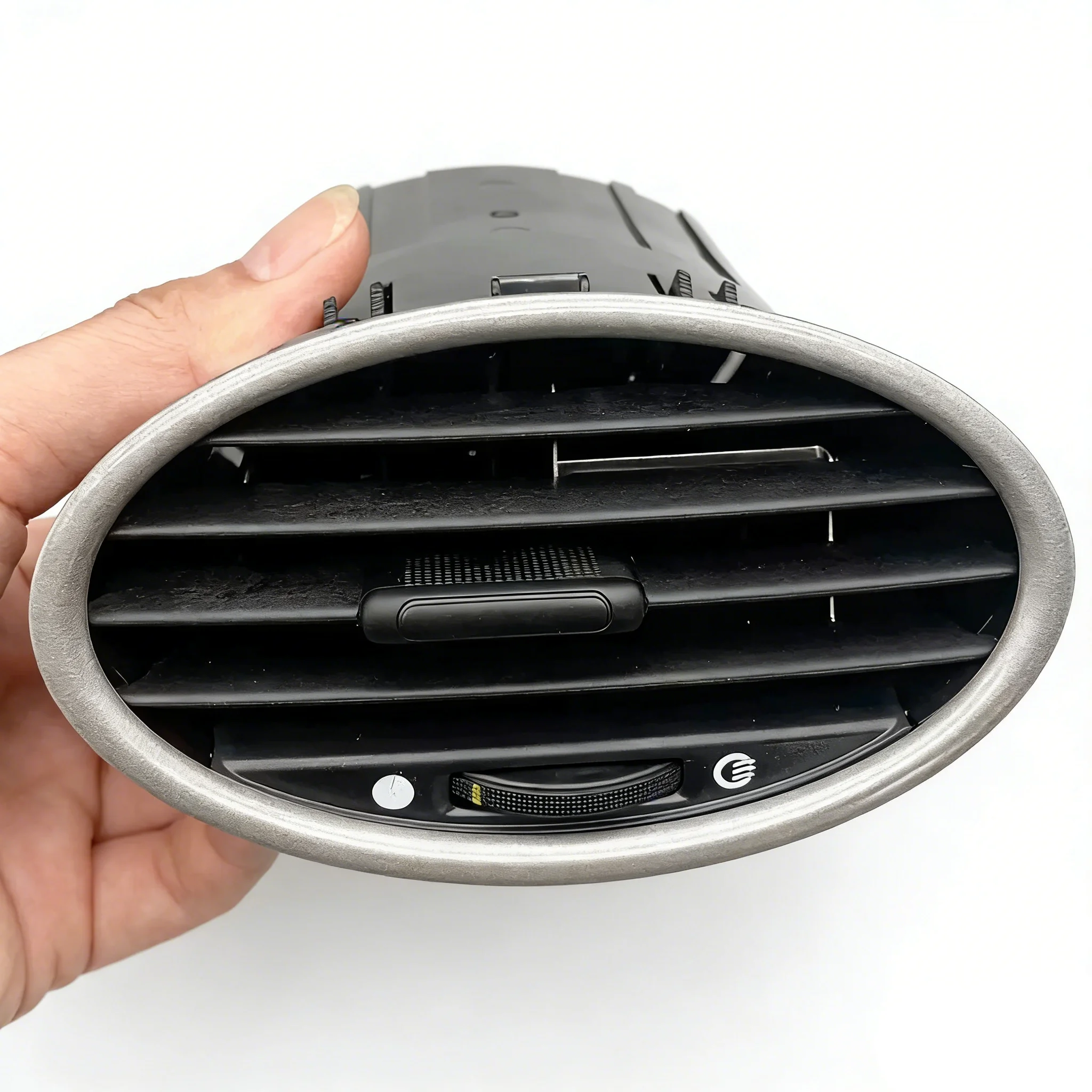 Front Dash Air Conditioning Vent Grille Outlet Assembly for Ford Focus 05-13 Year