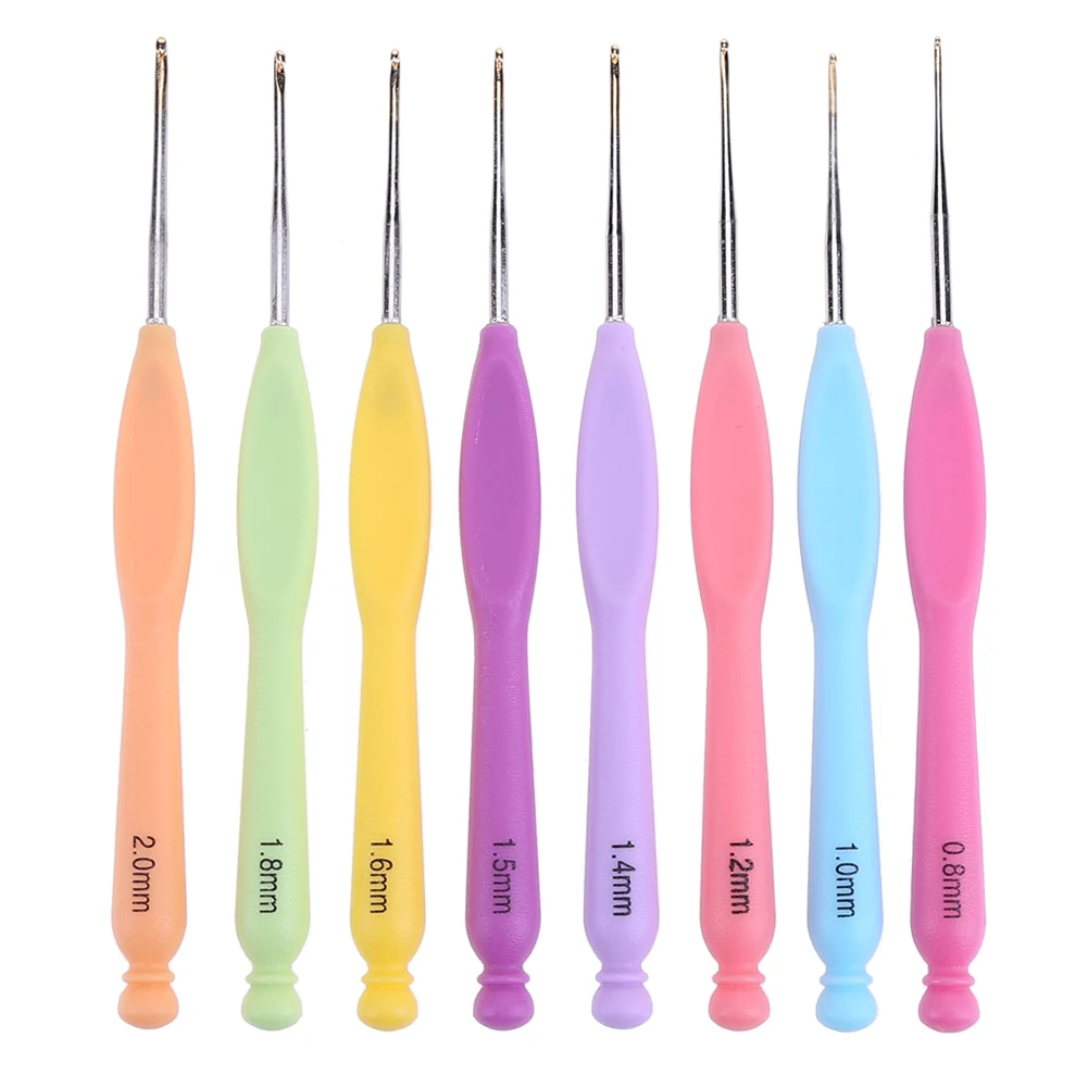 8 Piece Ergonomic Crochet Hook Set for DIY Crafts