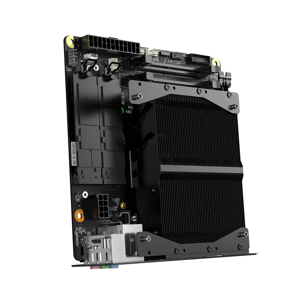 لوحة أم للألعاب MINISFORUM BD795i SE AMD R9 7945HX 2 * DDR5 2 * NVMe PCIe5.0 x16 2.5G LAN لوحة رئيسية ITX صغيرة 8K مخرج ثلاثي