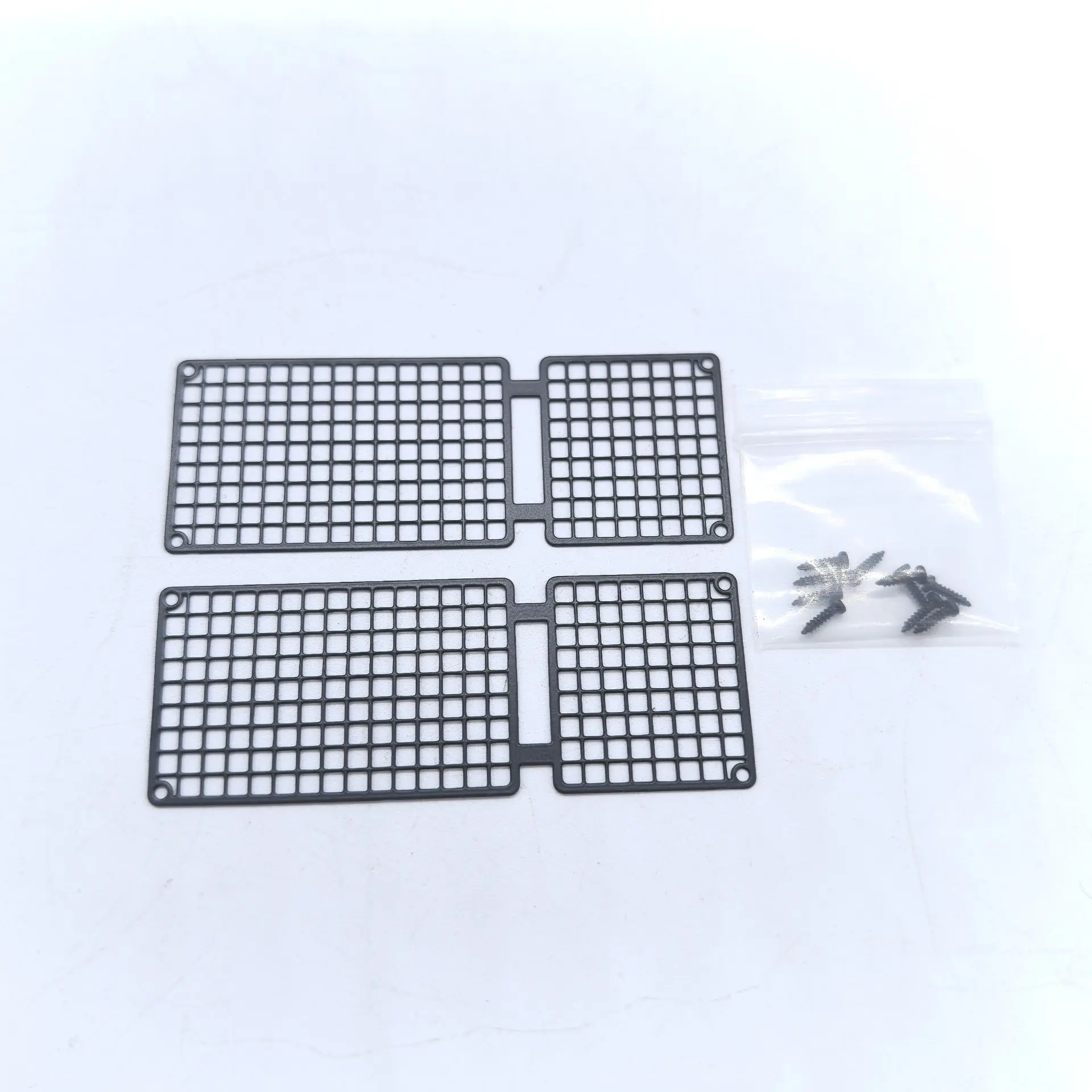 2pcs Metal Headlight Protective Cover for 1/14 Tamiya RC Truck Tipper For MAN F2000 JX Car Diy Parts
