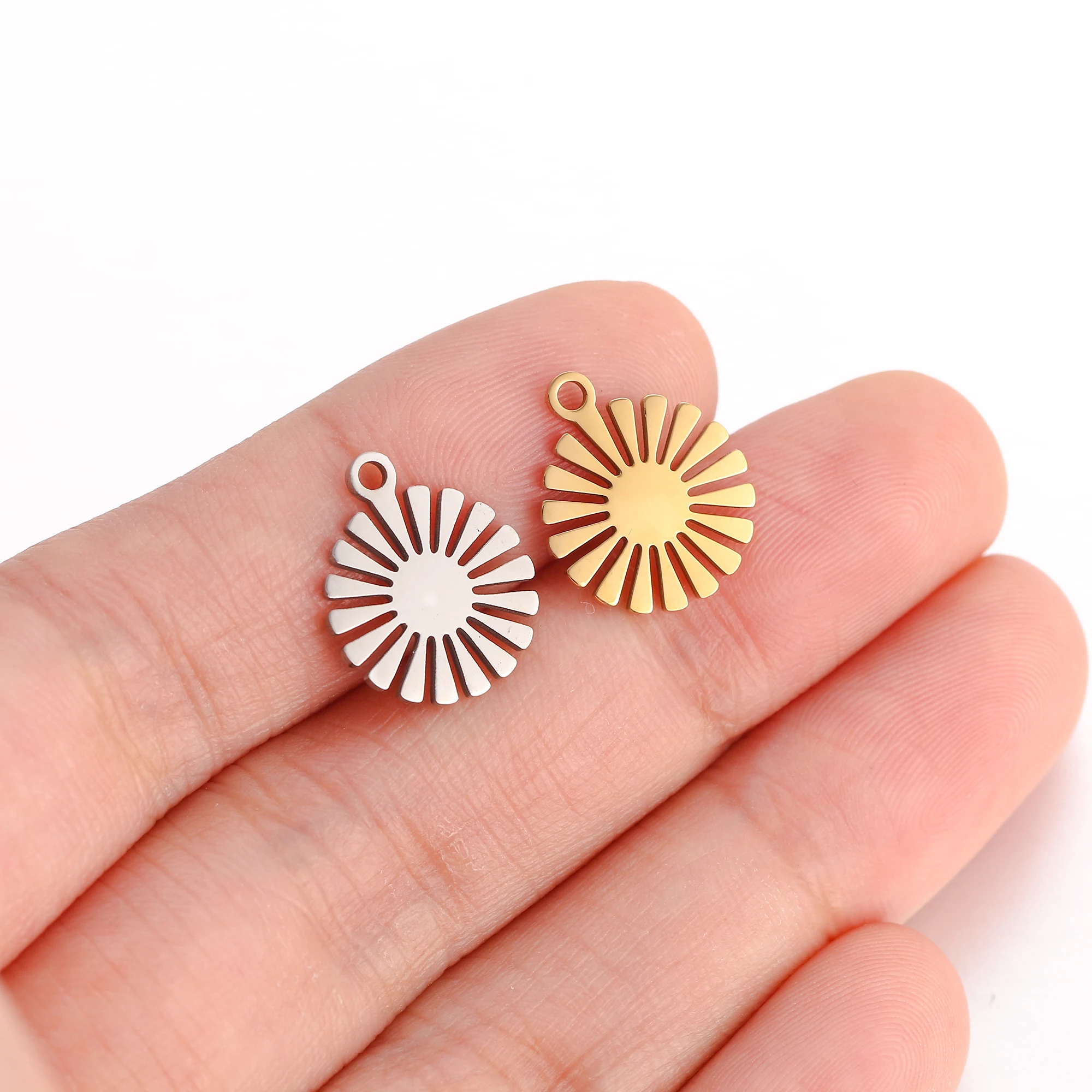 5PCS Nette Sonne Blume Charms Rose Blume Gold Farbe Charme Für Schmuck Machen Liefert DIY Halskette Ohrring Armband Zubehör – Detail 9