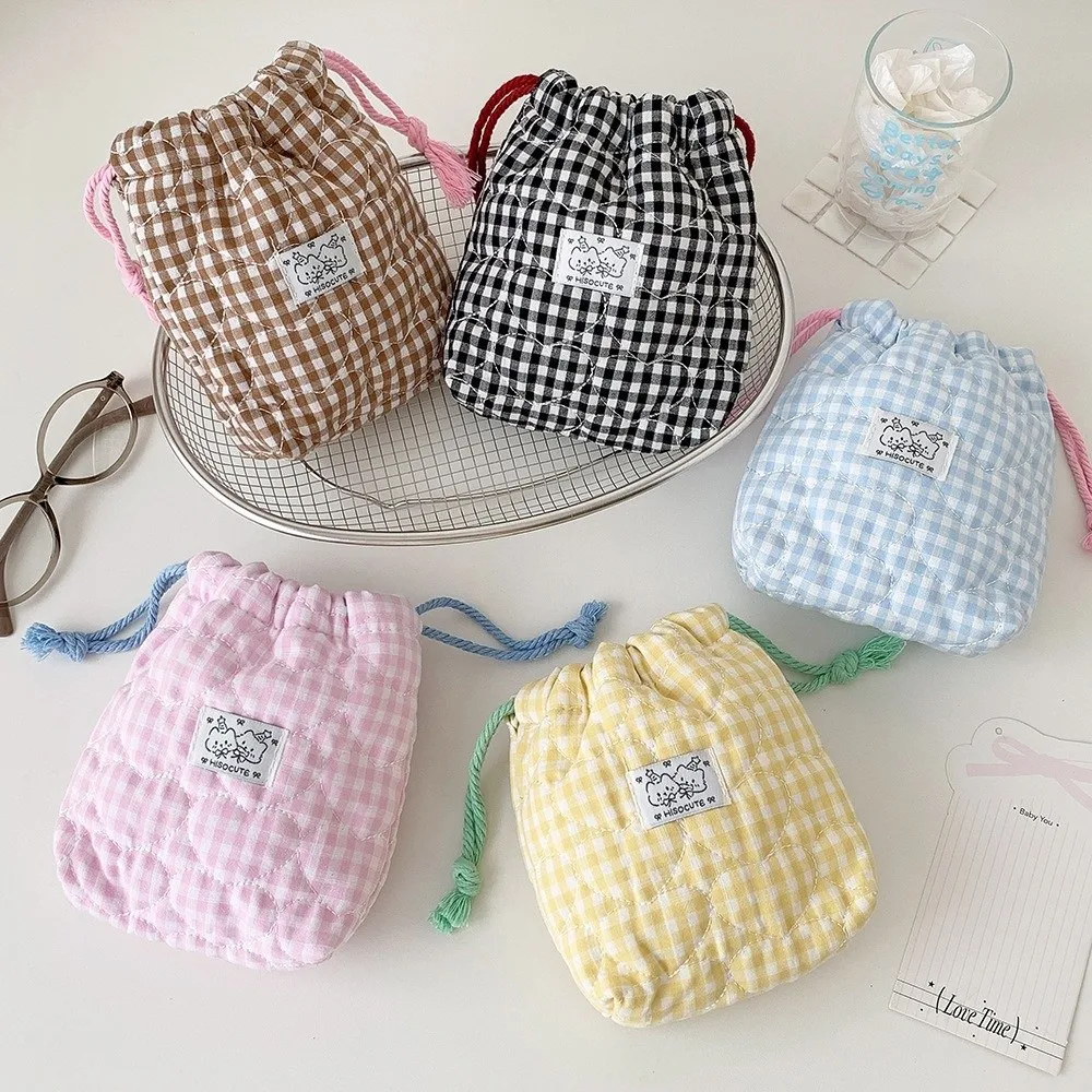 New Plaid Drawstring Makeup Bag Love Heart Label Quilted Fabric Camera Storage Bags Cute Style Cable Organizer Bag Daily Use