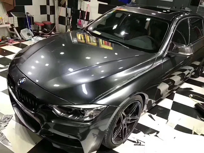 

High Quality Gunmetal Grey Glossy Metallic Vinyl Car Wrap Film Roll with Air Release DIY Decal Self Adhesive