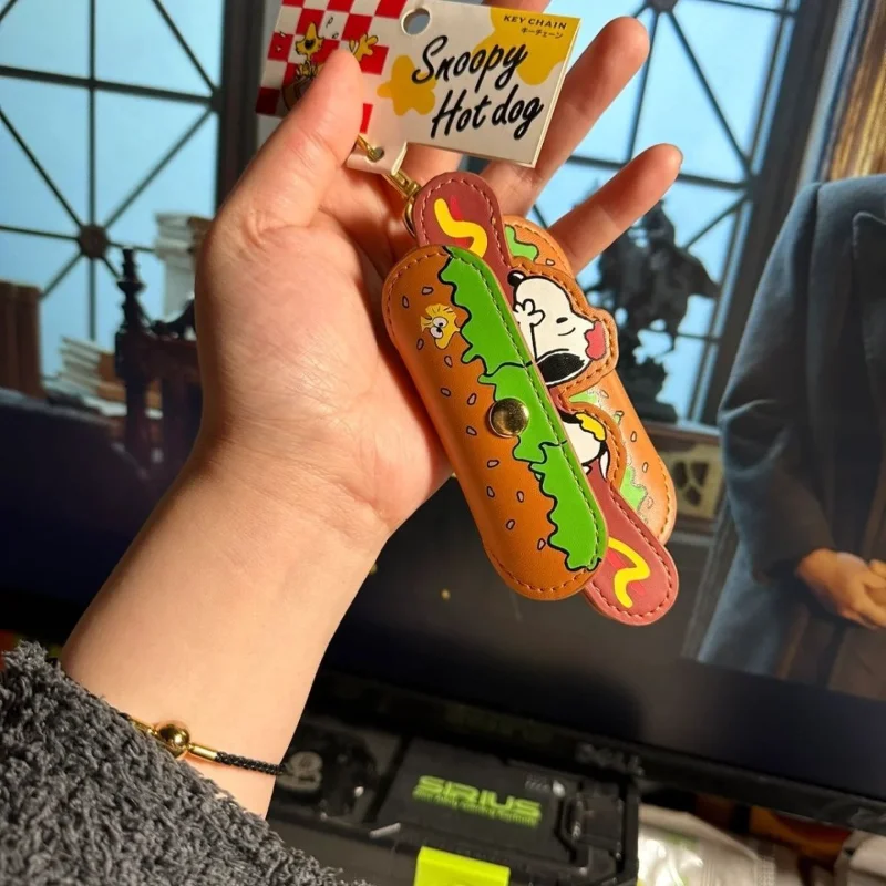 Llavero Snoopy de cuero PU con forma de perrito de dibujos animados, organizador de llaves de coche y tarjetas de acceso, colgante para bolso de cosplay