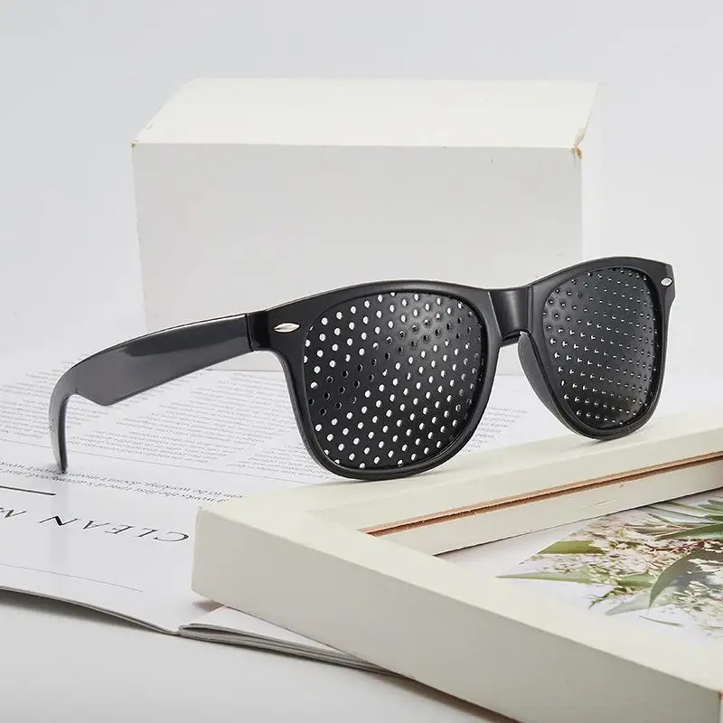 Anti Astigmatism Pinhole Glasses Alleviate Eye Fatigue Correct Vision Lightweight Unisex Eyewear for Gaming Use