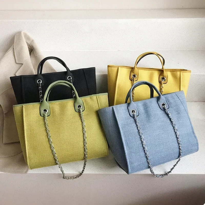 Fashion Make Up Designer Big Women's 2025 New Korean Fashion Casual Large Capacity Shoulder Crossbody Chain Tote Bag