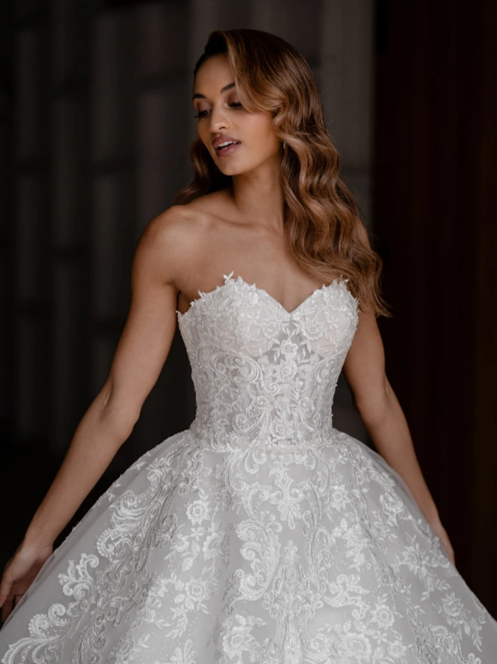 Vestido De novia romántico con cuello Corazón, traje De lentejuelas con apliques clásicos para novia, vestido De baile blanco, vestido De novia largo