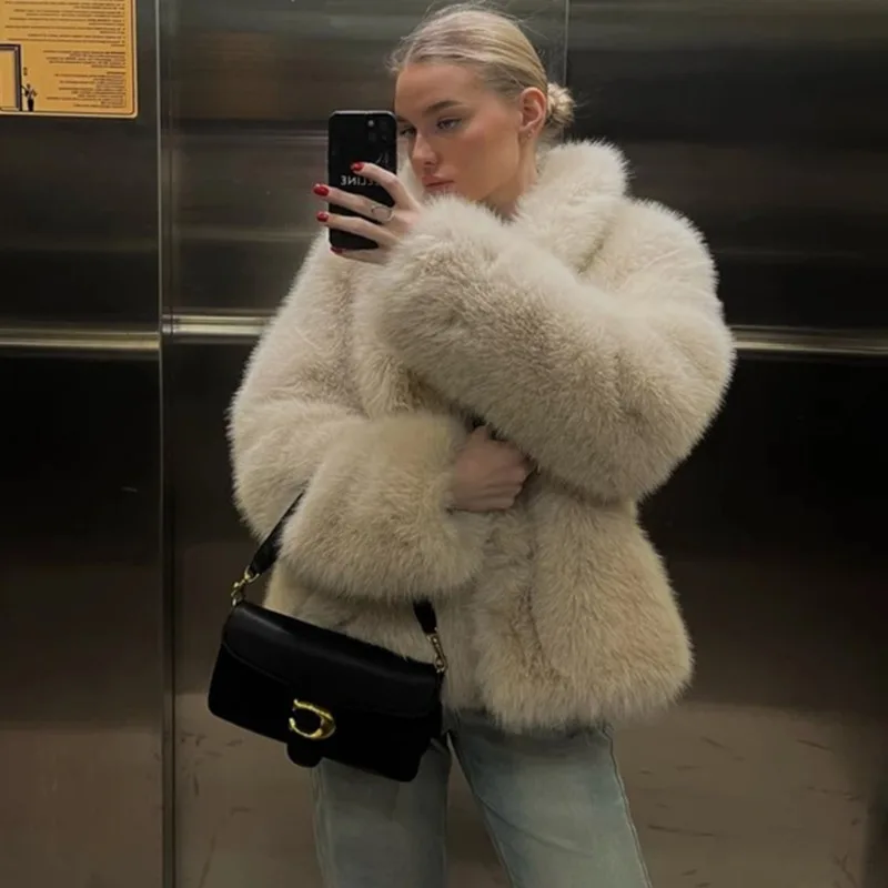 투울라로즈 겨울 두꺼운 퍼 코트 신상 라펠 플러시 패치워크 따뜻한 루즈 퍼 코트 패션 빈티지 브라운 캐주얼 여성 아우터웨어