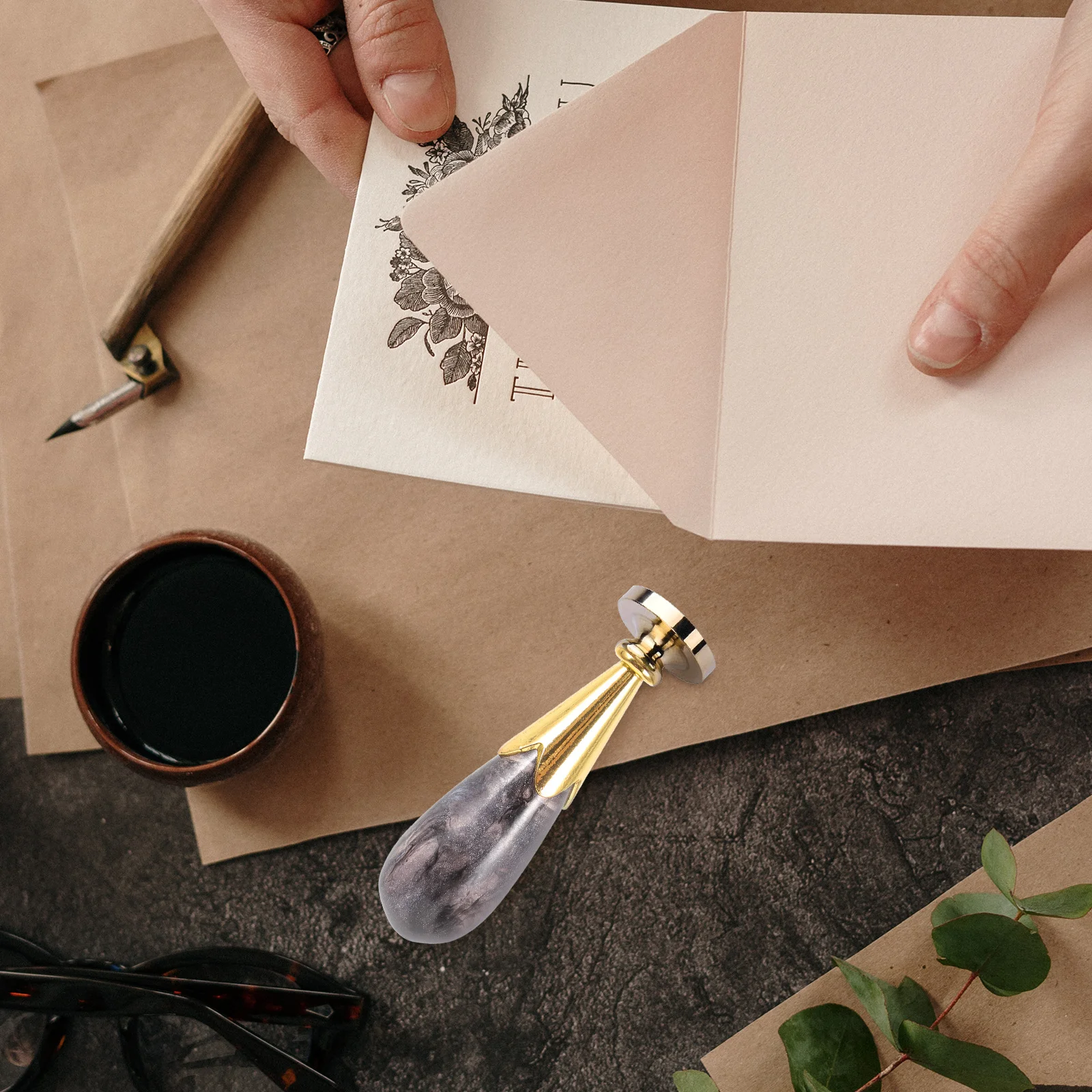 

Resin Alloy Seal Handle Replacement Practical Wax Seal Handle for Wedding Birthday Halloween Envelope Stamp Accessories