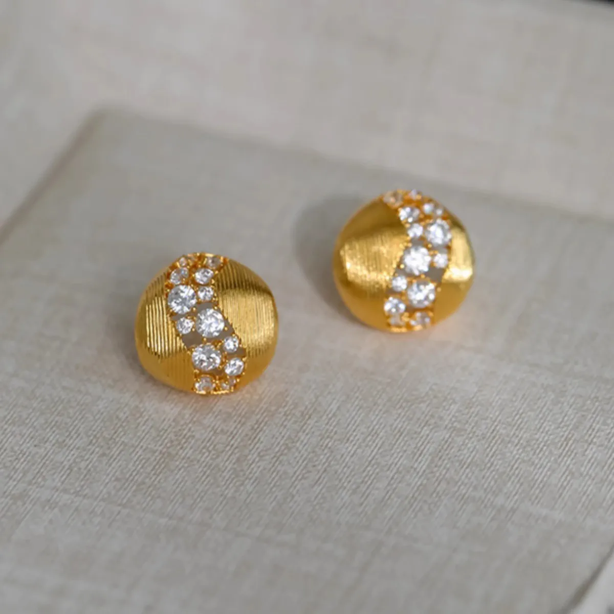 LIVVY Silver Color Light Luxury Sparkling Zircon Scrub Stud Earrings For Women Exquisite Trendy Elegant Fashion Jewelry Gifts