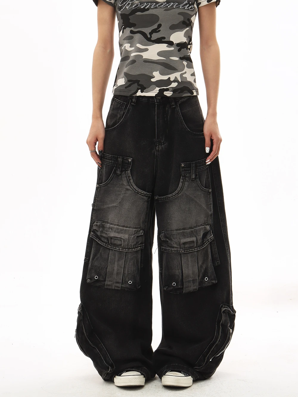 Women's Black Gothic Pocket Denim Jeans Y2K Japanese Harajuku High Street Fashion Retro Loose Wide Leg Long Pants Clothing 2026