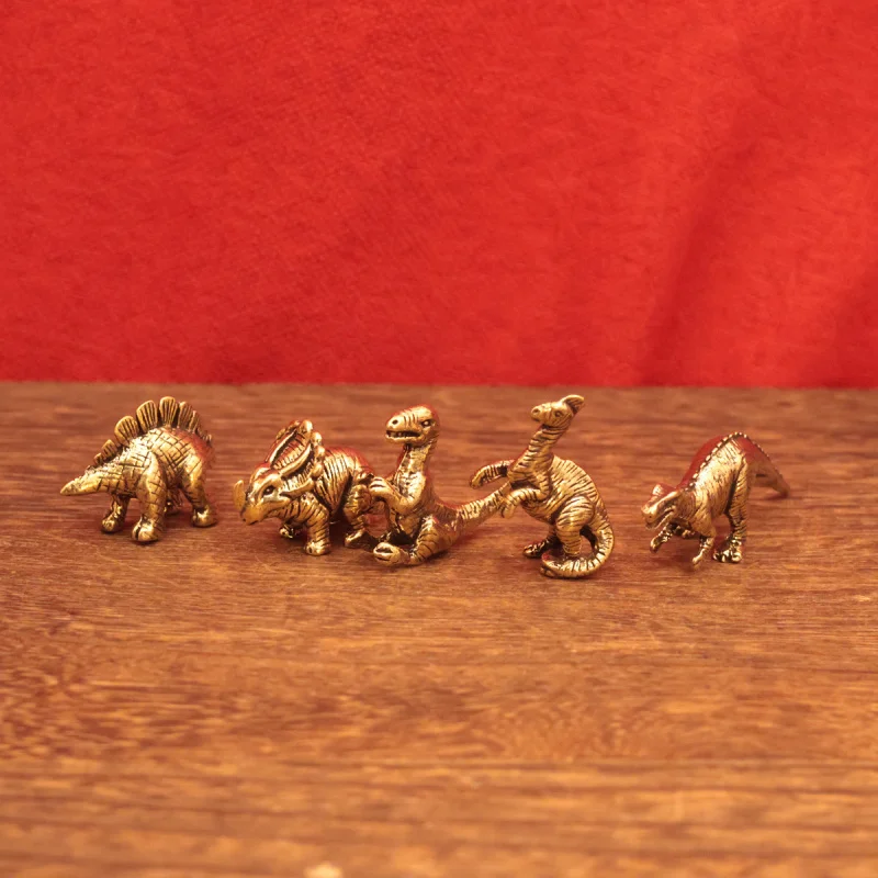 Jurassic Spinosaurus Dinosaur Small Copperware Vintage Play Gift Desktop Decoration Small Dinosaur Metal Ornament Craft