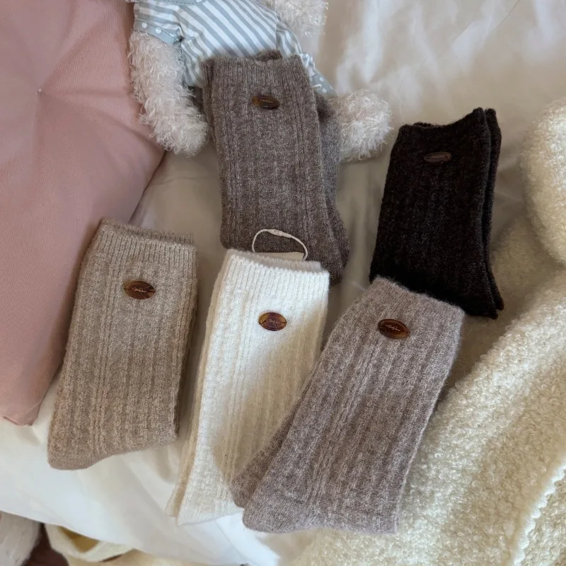 SP&CITY Japanese Button Wool Socks Women's Winter Soft Thickened Warm Stacked Socks Solid Color Comfort Breathable Mid Tube Sock