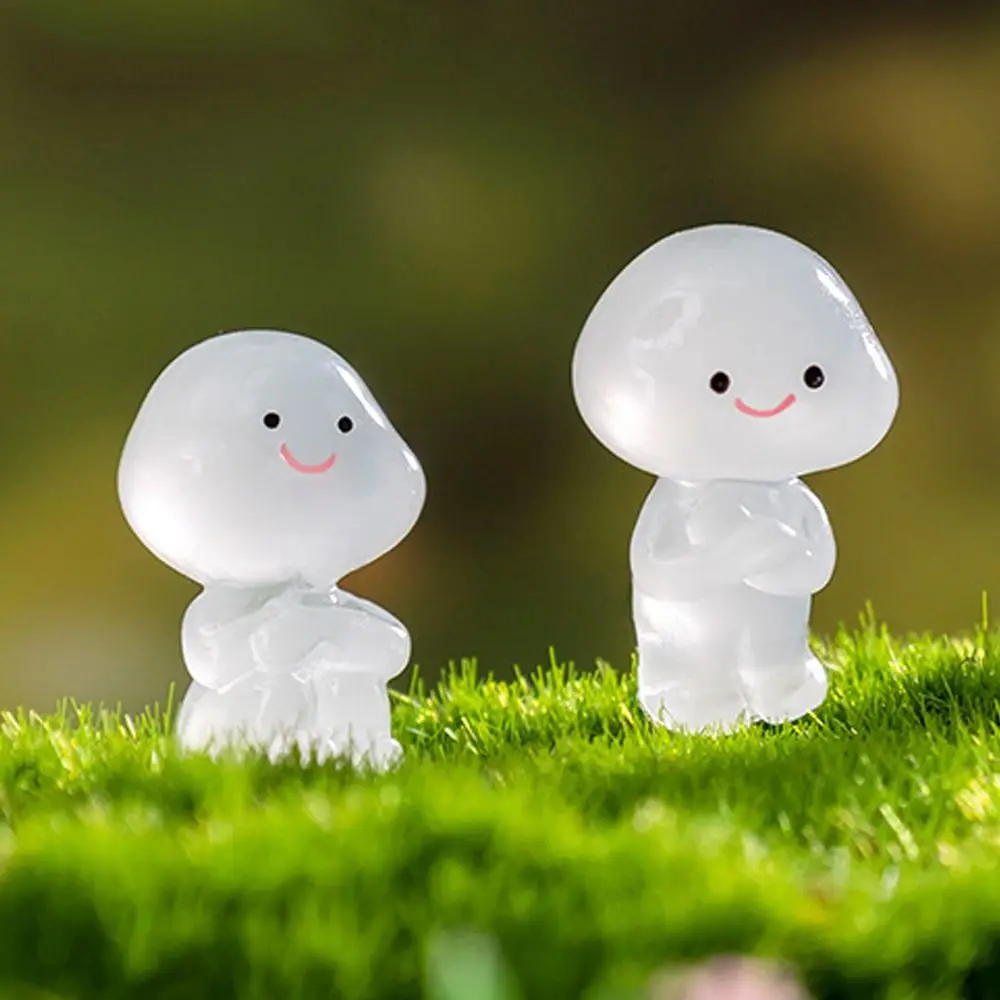 Cartoon Luminous Small People Figurines Glow in Dark Resin Crafts People Figurines Miniatures DIY Cute Little Man Statue