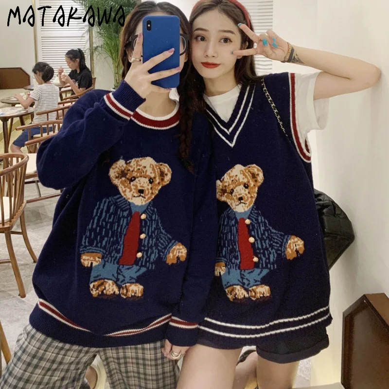 Matakawa Women Vest Korean Fashion Loose Knitted Colete Feminino Embroidery Bear Sleeveless Vests Gilet Pullover Sweater Mujer