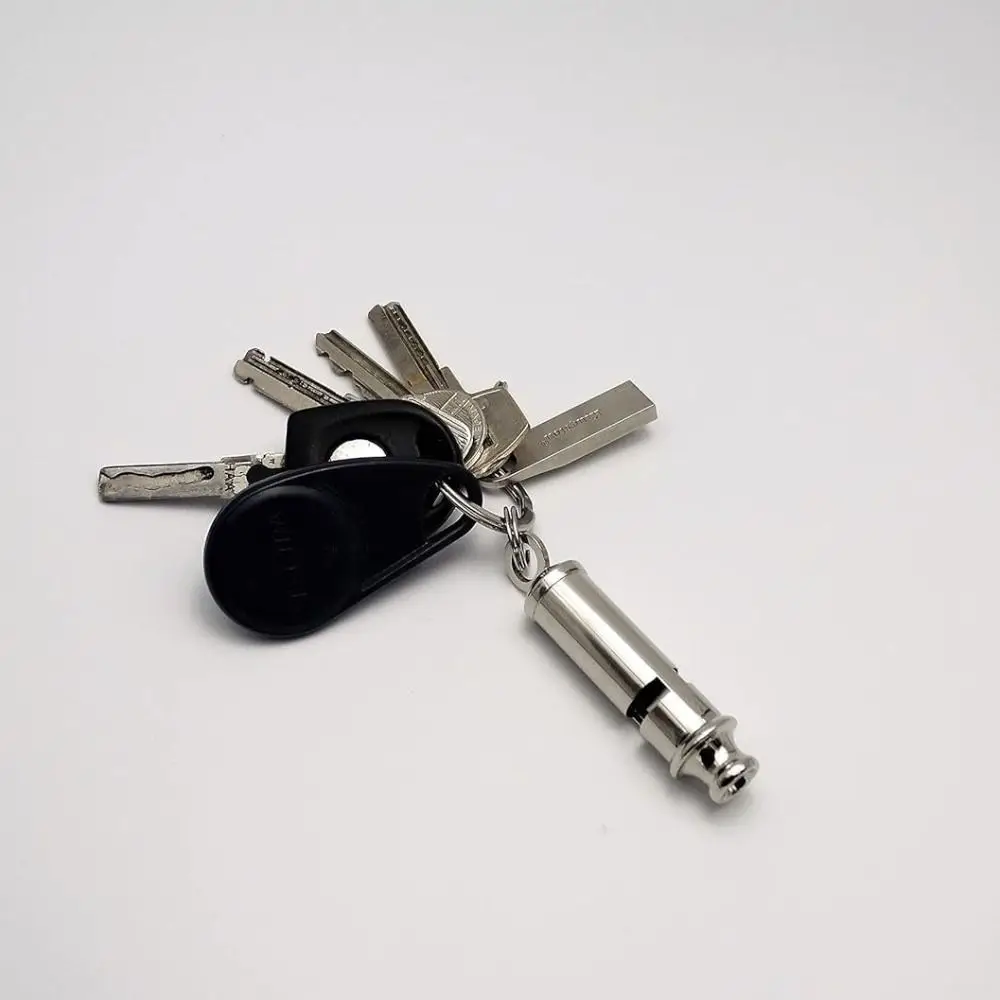 

New With Rope Metal Whistle Aluminum Alloy 4 Styles Referee Sport Whistle Cheerleaders Cheer Whistle Training School Soccer