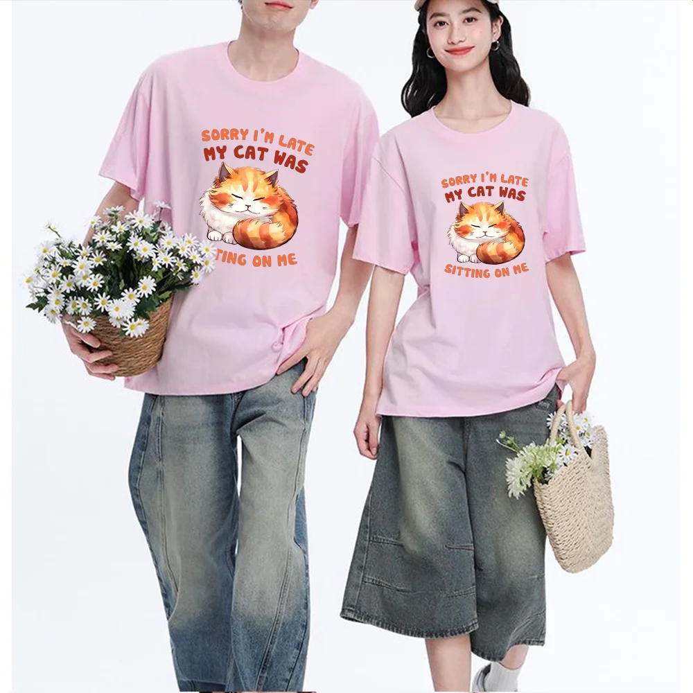 Cute Cat Sitting On Me Printed T Shirt Breathable Fabric S-XXL Personalized Custom Casual Short Sleeve Tee Aesthetic Graphic Top
