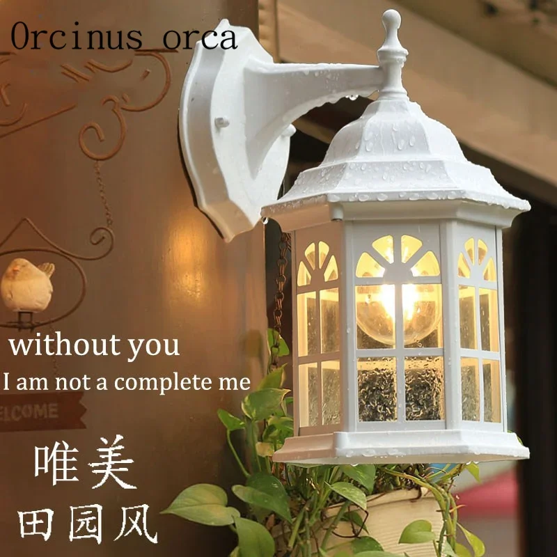 

European style retro outdoor wall lamp balcony outdoor corridor waterproof wall American bar wall lamp free shipping