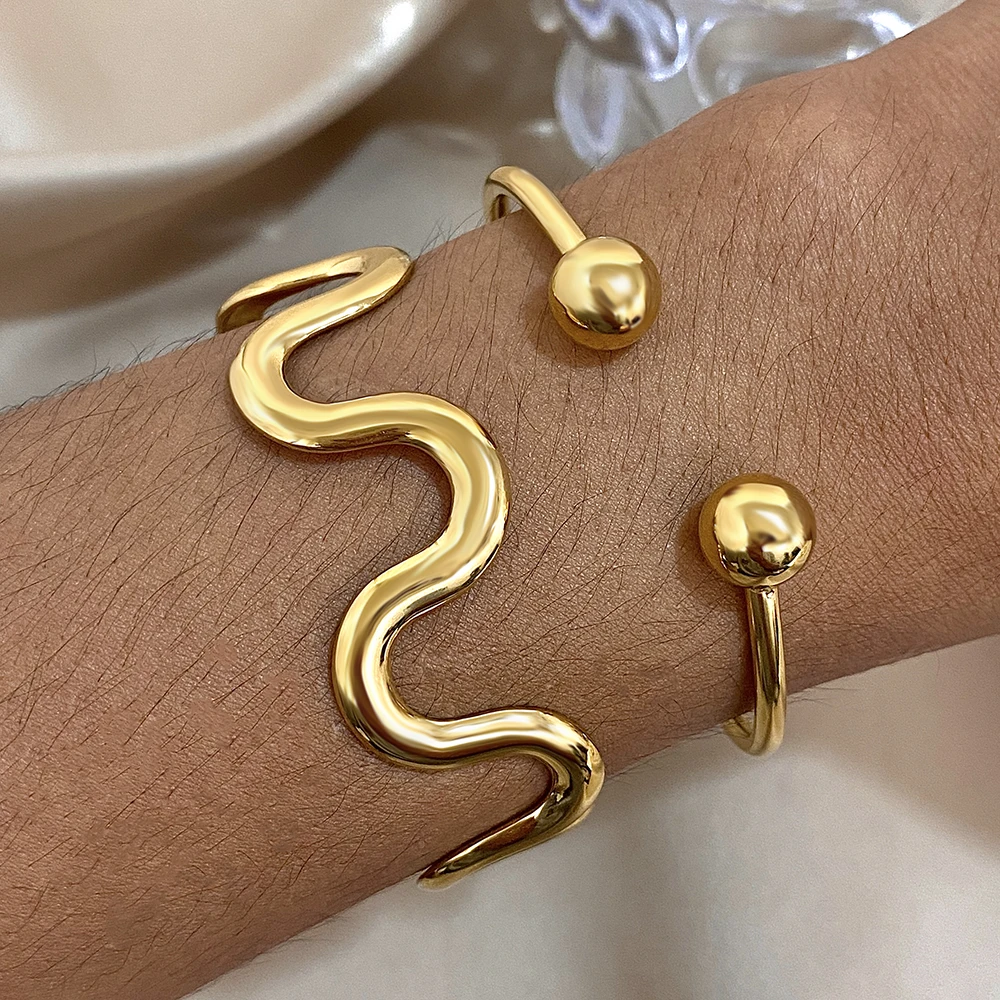 Golden Vintage Stainless Steel Bracelets Stackable Cuff Jewelry Women Men Fashion Simple Bangle Classic Accessories