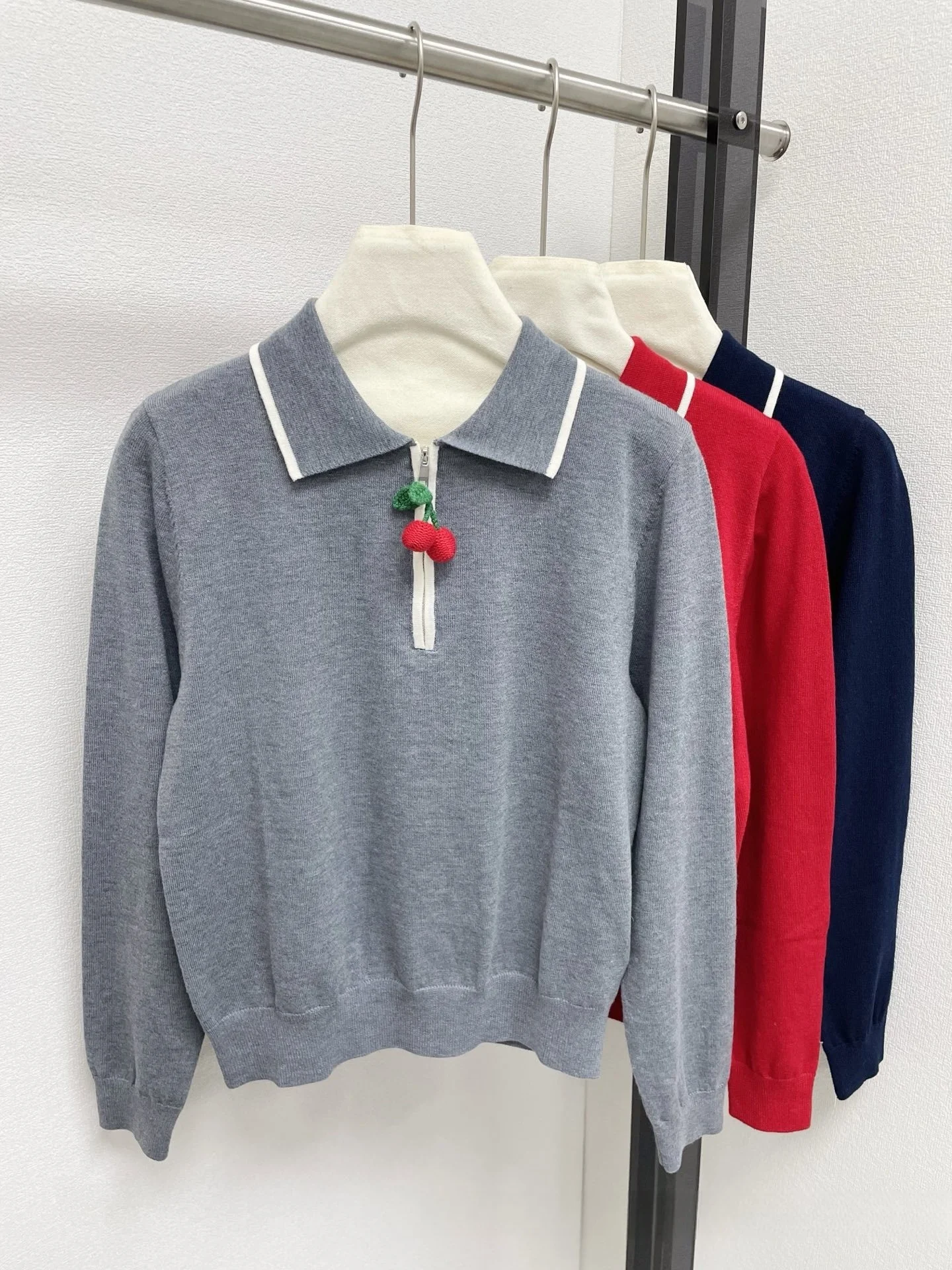 Autumn 2025 Women's New All-match Cherry Short-sleeved Sweater