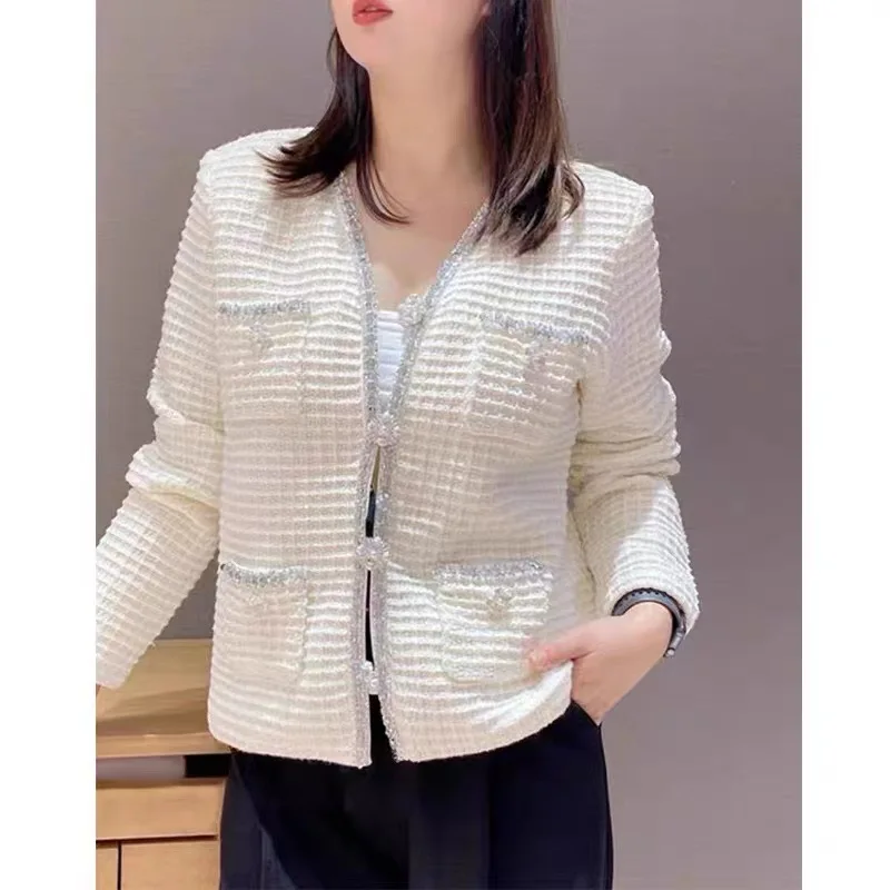 

Women Pearl trim V-neck knitted cardigan coat v-neck fashion coat