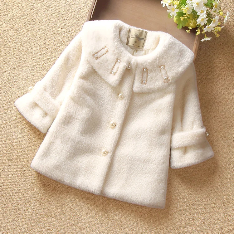 

Girls' coat fashionable autumn and winter clothing new Korean version of pearl buckle foreign style girl baby fluff lapel solid