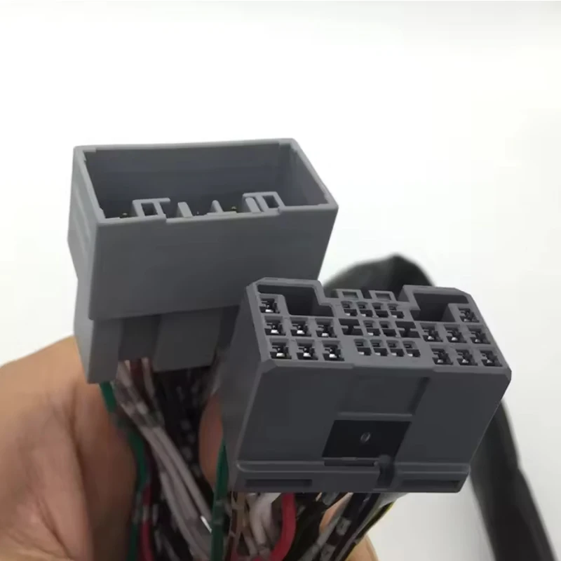 The vehicle locking automatic window raising device is used for Honda N-WGN, Freed, Brio N-BOX, and rearview mirror folding.