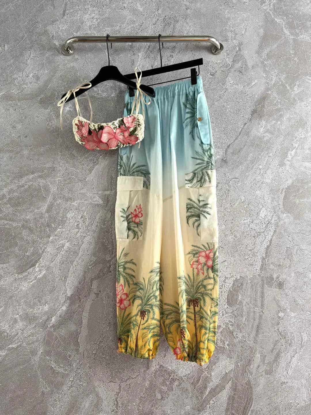 

2025 New Women Beach Style Set Handmade Hook Flower Embroidery Camisole + Elatic Waist Long Pants Sexy Female Suit