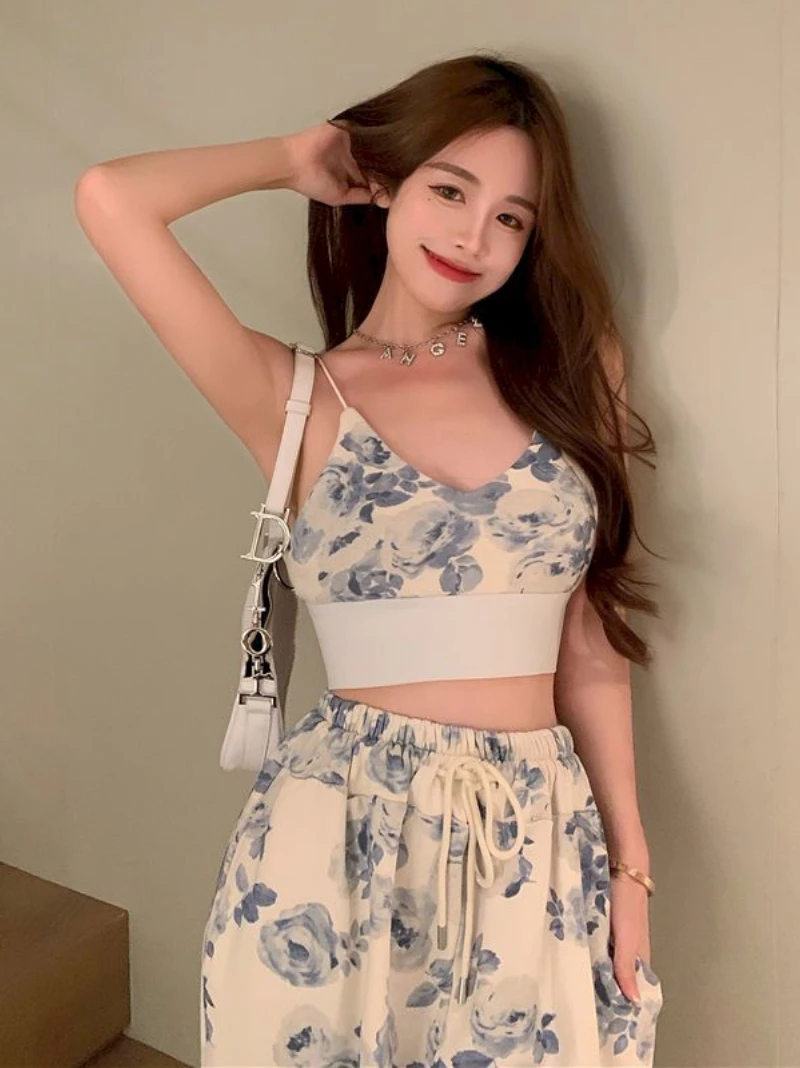 Hot Girl Summer Dress 2022 New Camisole Matching Ankle Banded Pants Printed Elegant Sexy Youthful Two - Piece Suit Women V-Neck