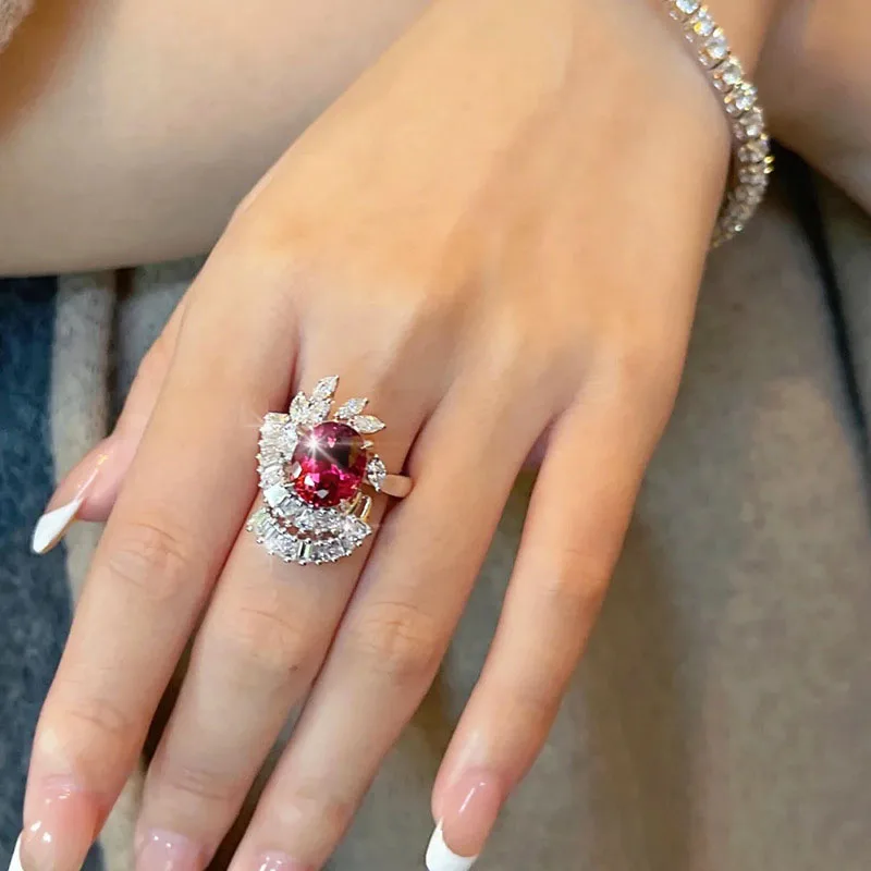 Fashion New Engagement Rings Women\'s Wine Red Geometric Flowers AAA Zircon Noble Personality Jewelry Prom Accessories Gifts D813