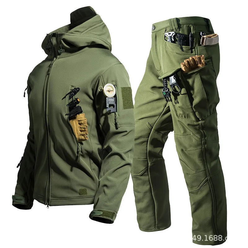 Men's Outdoor Softshell Jacket Waterproof Windproof Warm Tactical Travel Hiking Casual Coat Durable Lightweight Style MA187