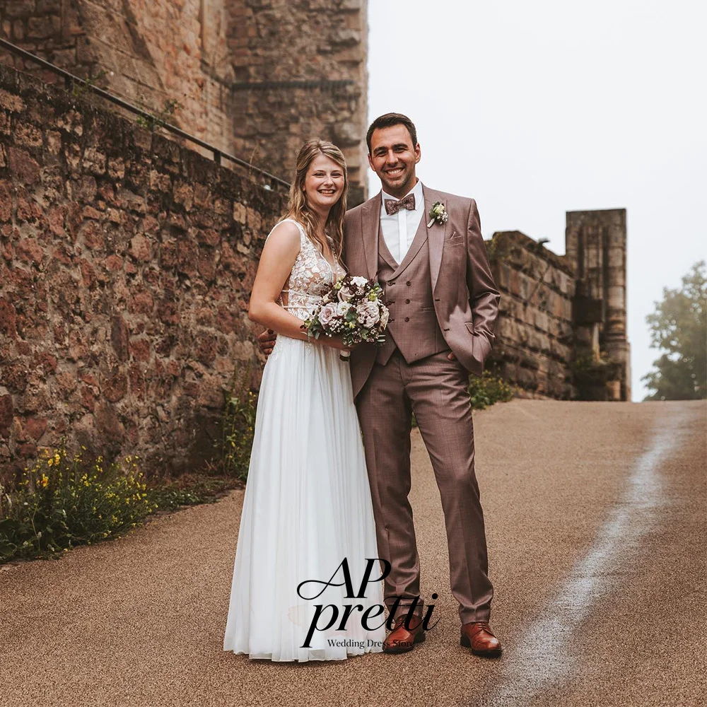 AP pretti Graceful Lace Wedding Dresses Sleeveless Customized V-Neck A-line Floor-Length Bridal Gown Vestidos Novias Boda 2026