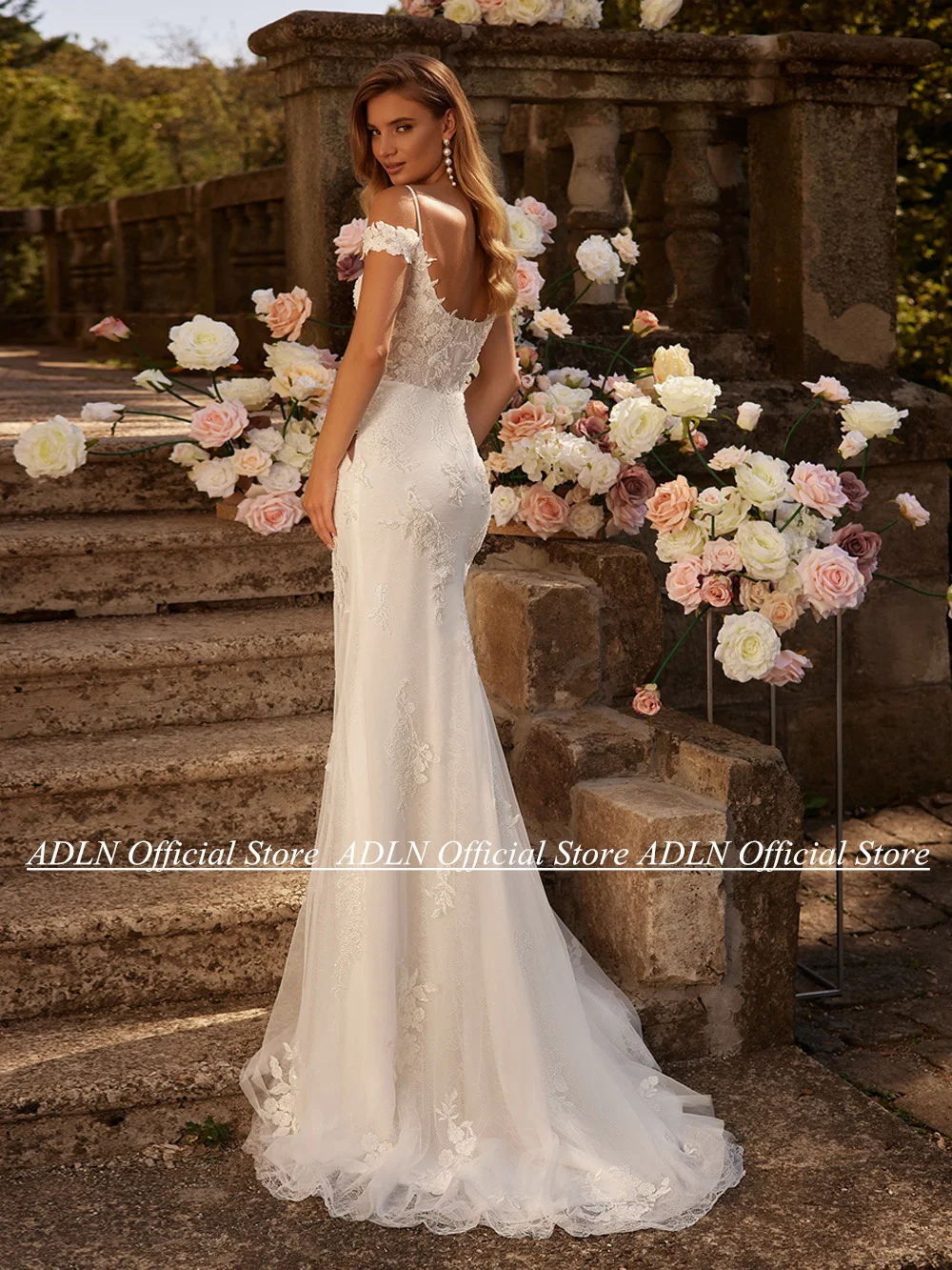 New Arrival Mermaid Wedding Dresses for Woman Bride Off The Shoulder Deep V Neck Applique See Through Sweep Train Bridal Gown